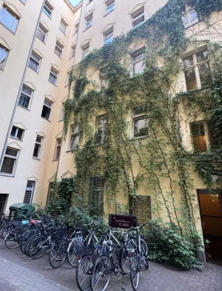 Altbauwohnung Prenzlauer Berg, 10 Monate möglich November 2026- August 2027 — photo 1